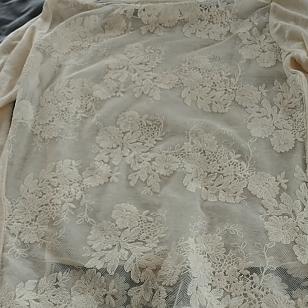 Sundance, 100% Linen & Lace Top XS - Picture 11 of 11
